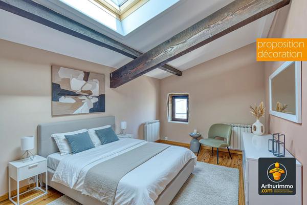 Vente                                                      Appartement
                        
                     3 pièces                      75 m2                     à Vourles
