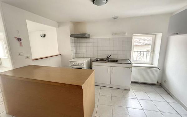 Appartement à louer    3 pièces •  Neufchâteau