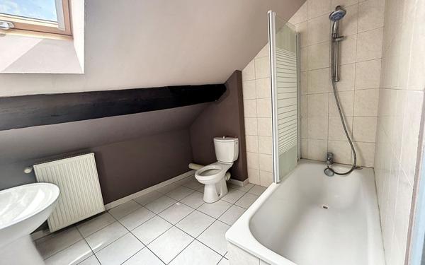 Appartement à louer    3 pièces •  Neufchâteau