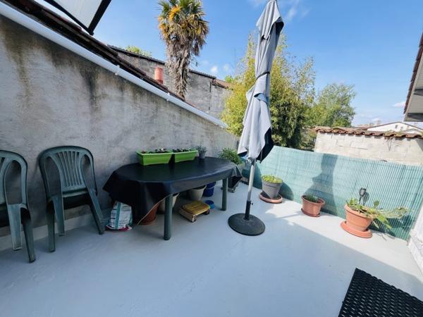 Immeuble à vendre |  La Roche-Chalais |  508 m²