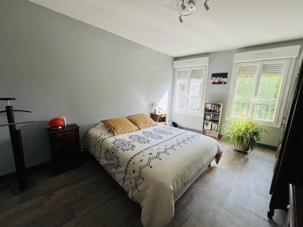 Immeuble à vendre |  La Roche-Chalais |  508 m²