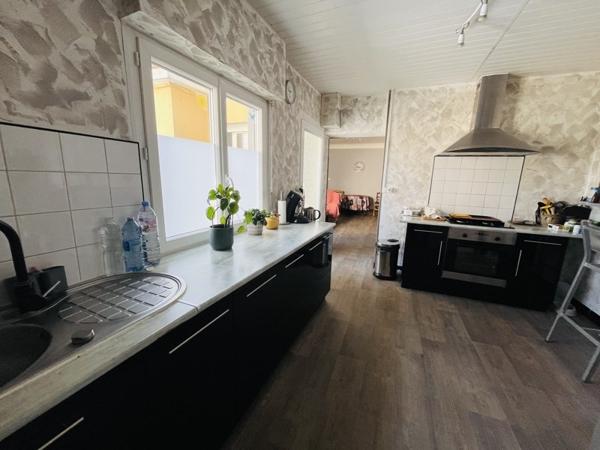 Immeuble à vendre |  La Roche-Chalais |  508 m²