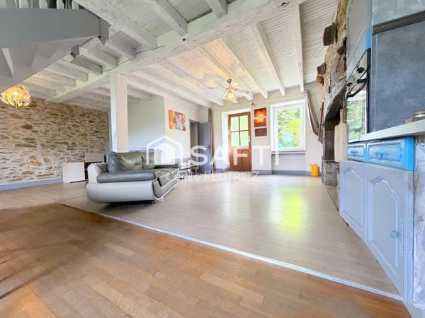 Charmante maison en pierre avec grange