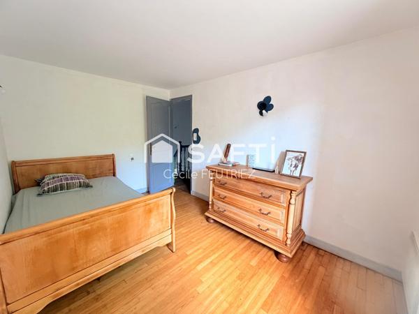 Charmante maison en pierre avec grange