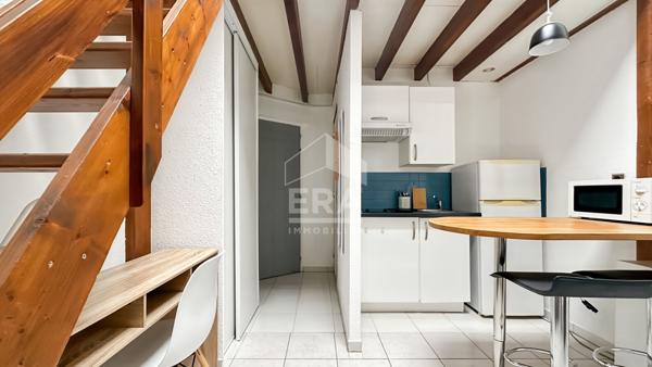 Appartement avec mezzanine proche de l'Avenue de Laon.