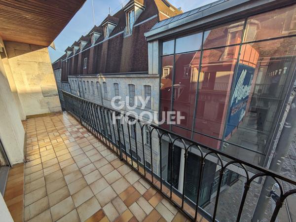 Boucle, appartement 85 m² avec balcon