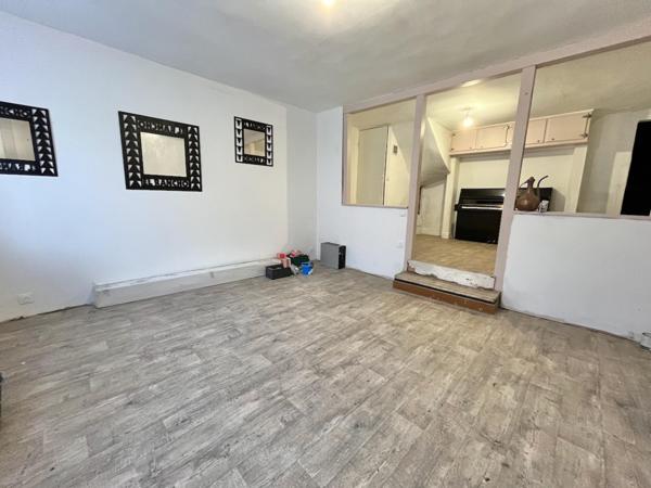 Maison de ville 3 chambres possibilité 5 avec garage