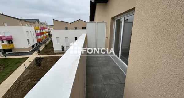 Location Appartement 2 pièces 45.44 m² - Corbeil-essonnes 91100