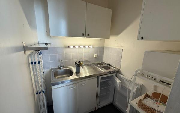 Appartement à louer    2 pièces •  Bordeaux