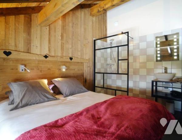 Chalet d'exception sur les pistes avec balnéo pour 15 pers, Coup de cœur assuré !