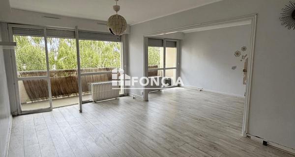 À vendre Appartement 4 pièces 80 m² - Evry 91000
