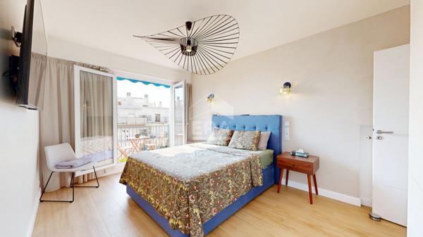 NICE - RUE DE FRANCE / PROMENADE : MAGNIFIQUE F3 AVEC GRANDE TERRASSE DE 17 M² À CIEL OUVERT VUE DÉGAGÉE VILLE ET MER