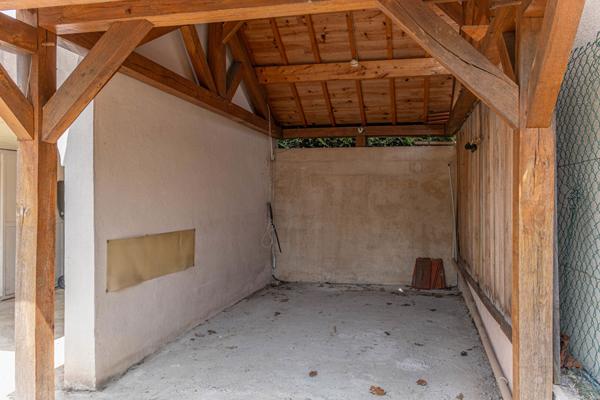 Maison à Châtenoy Le Royal de 110 m² avec 4 chambres