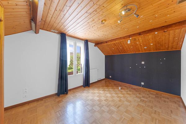 Maison à Châtenoy Le Royal de 110 m² avec 4 chambres