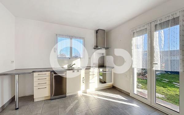 Maison à louer    4 pièces •  Labarthe-Rivière