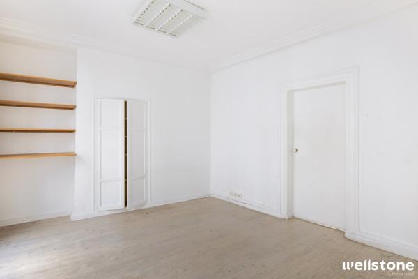 Bureaux à louer à PARIS 75003