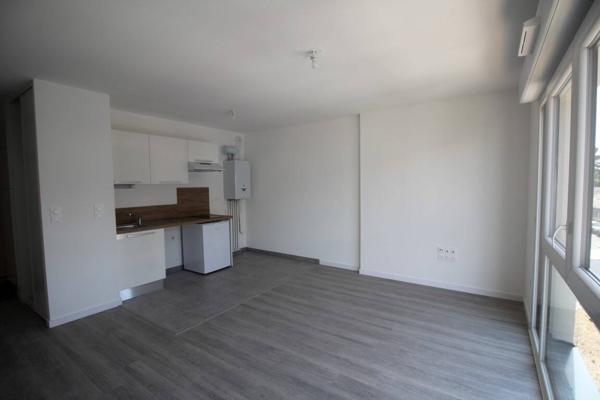 Appartement 2 pièces                                        - 44220 Couëron - CENTRE VILLE Réf : 12626
