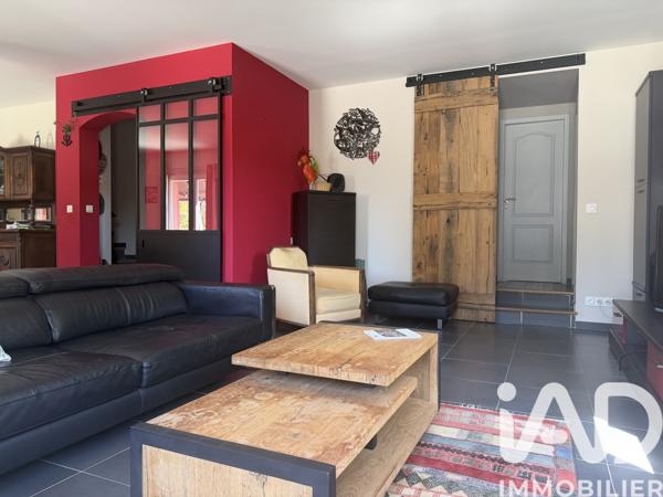 Maison à vendre 7 pièces 182 m² Pélissanne