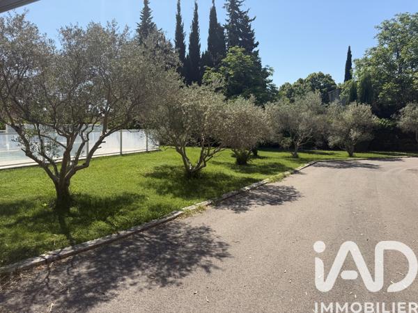 Maison à vendre 7 pièces 182 m² Pélissanne
