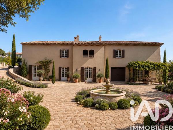 Maison à vendre 13 pièces 400 m² Sainte-Maxime