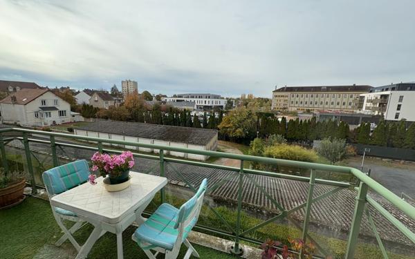Appartement à vendre    3 pièces • 102,65 m2 Argentan