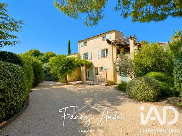 Maison à vendre 7 pièces 165 m² Le Castellet