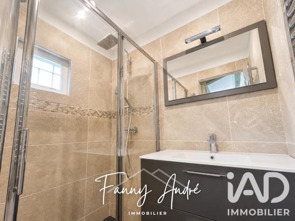 Maison à vendre 7 pièces 165 m² Le Castellet