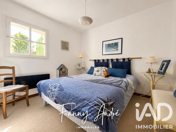 Maison à vendre 7 pièces 165 m² Le Castellet