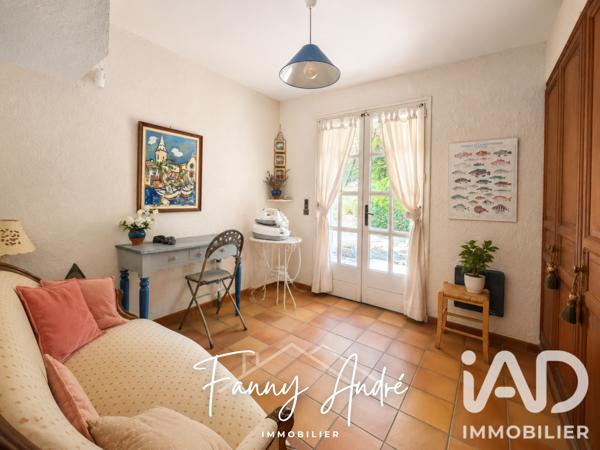 Maison à vendre 7 pièces 165 m² Le Castellet