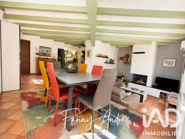 Maison à vendre 7 pièces 165 m² Le Castellet