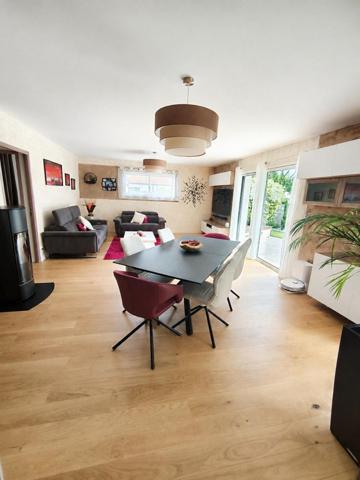 Maison à SAINT-JULIEN-DES-LANDES, 85150 - 5 pièces 110m²