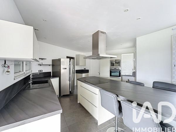 Maison à vendre 5 pièces 130 m² Saint-Cricq-Chalosse