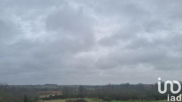 Maison 2 pièces de 54 m² à Lys-Haut-Layon (49310)