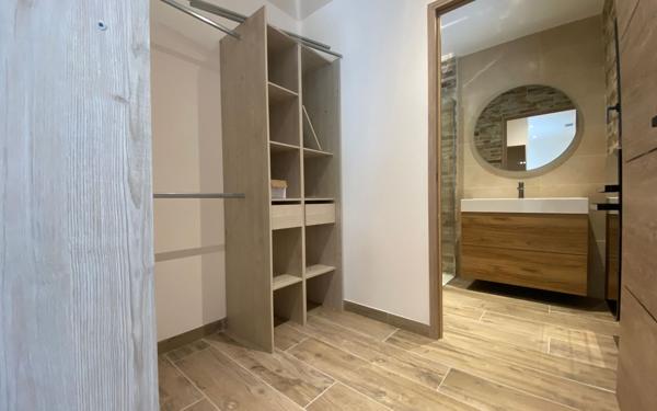 Maison à vendre    5 pièces •  Nègrepelisse