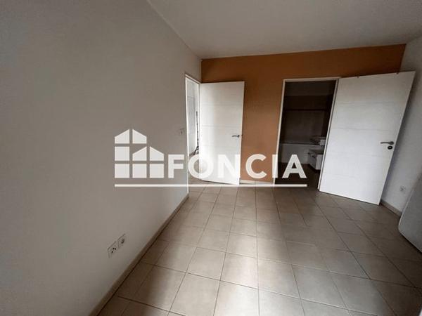 Location Appartement 2 pièces 38.5 m² - 160 CHEMIN DES JONQUILLES Marseille 13012