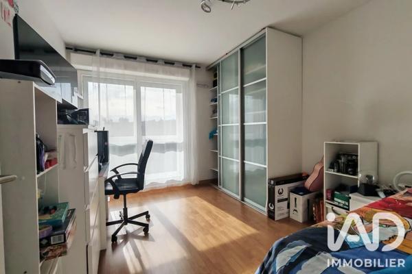 Appartement à vendre 3 pièces 79 m² Rosny-sous-Bois