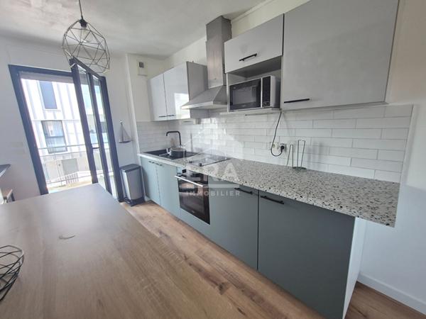 Appartement La Rochelle 2 pièce(s) 42 m2 Proche gare