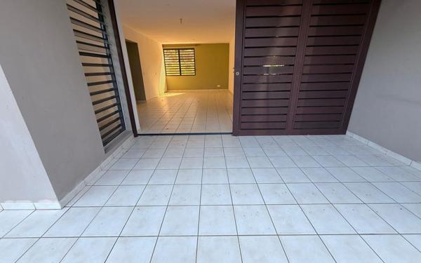 Appartement à vendre    3 pièces • 68 m2 Cayenne