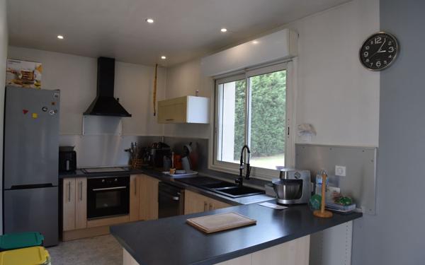 Maison à vendre    5 pièces •  Suaux