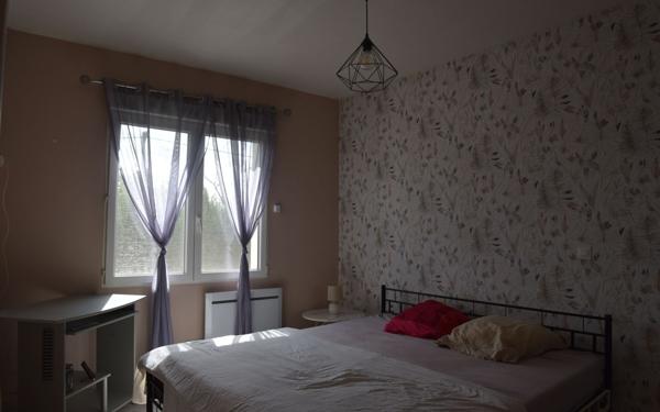 Maison à vendre    5 pièces •  Suaux