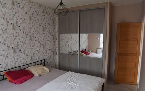 Maison à vendre    5 pièces •  Suaux