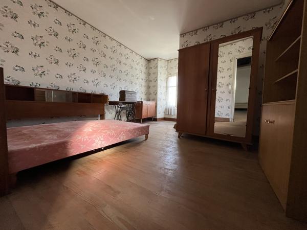 Idron (64320) BÉARNAISE ANCIENNE 150 M2 + DÉPENDANCES