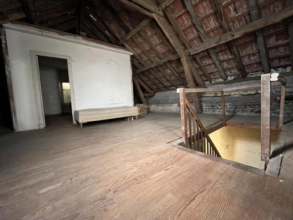 Idron (64320) BÉARNAISE ANCIENNE 150 M2 + DÉPENDANCES