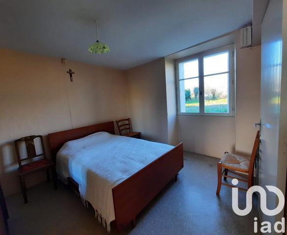 Longère 4 pièces de 65 m² à Saint-Étienne-de-Montluc (44360)