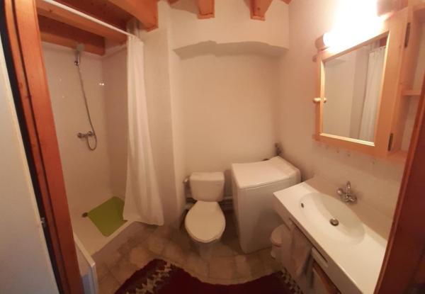 Vue dégagée, ensoleillement et proximité ski