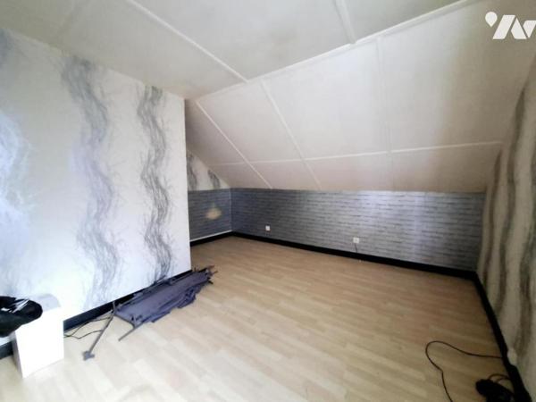 local commercial + appartement et jardin