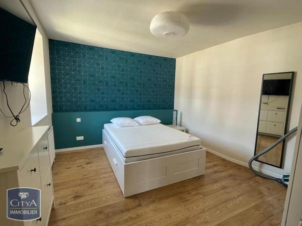 Appartement à louer 2 pièces 58.7m²