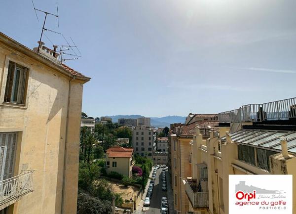 Appartement à louer    2 pièces • 72,57 m2 Ajaccio