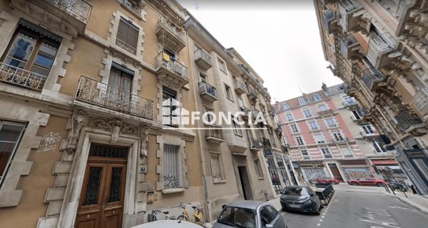 Location Studio 18.69 m² - Grenoble 38000