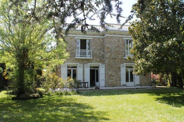 Maison ancienne Le Vésinet 270 m²